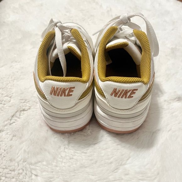 Nike Gamma Force Sail Bronzine Sneakers - Picture 2 of 4